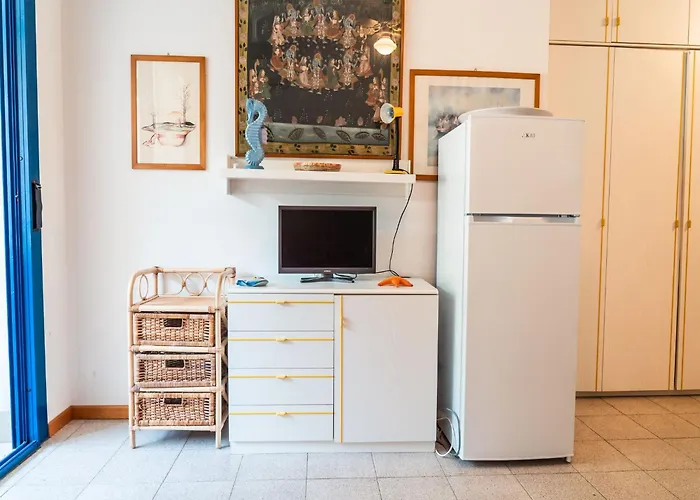 Beachside Elegant For Four Guests Apartment *