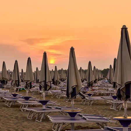 Appartement Beachside Elegant For Four Guests *