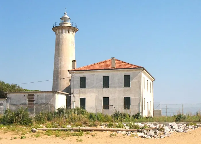 Beachside Elegant For Four Guests